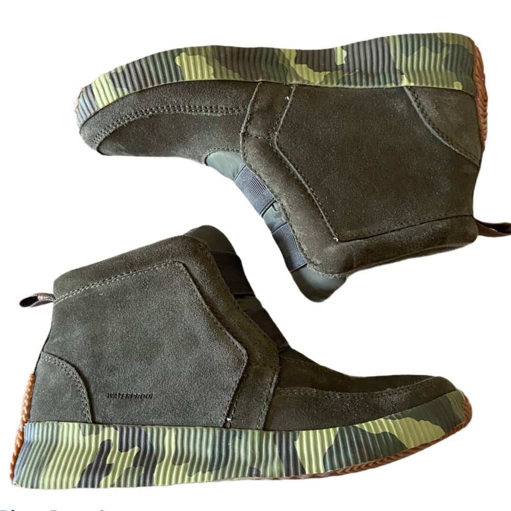 SOREL Women's Out N About Plus Mid Boots